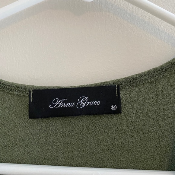 Anna Grace tank top - Picture 3 of 3